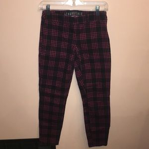 Size 0 Black and Red Checkered City Crop Pants